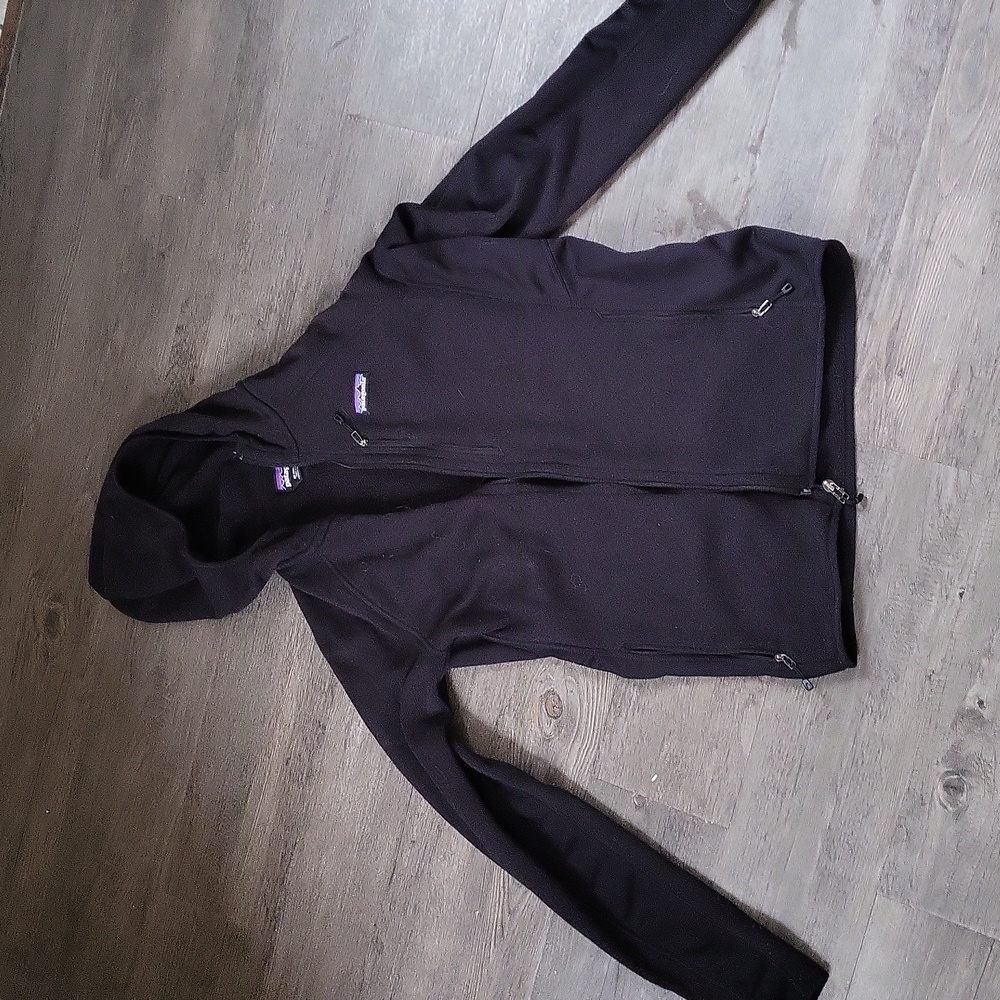 Patagonia zip up jacket